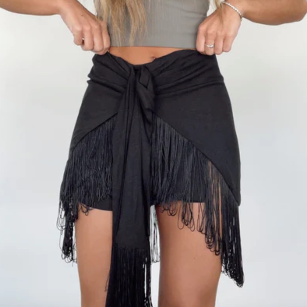 Lane 201 boutique Fringe skirt